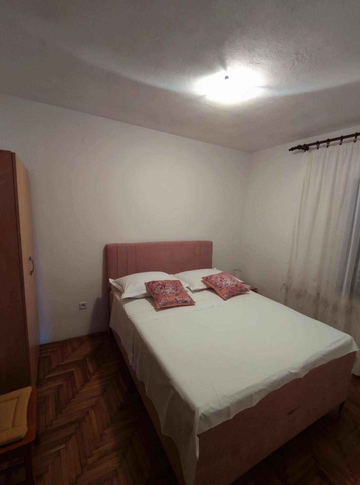 Apartment Vinka Трогир Екстериор снимка