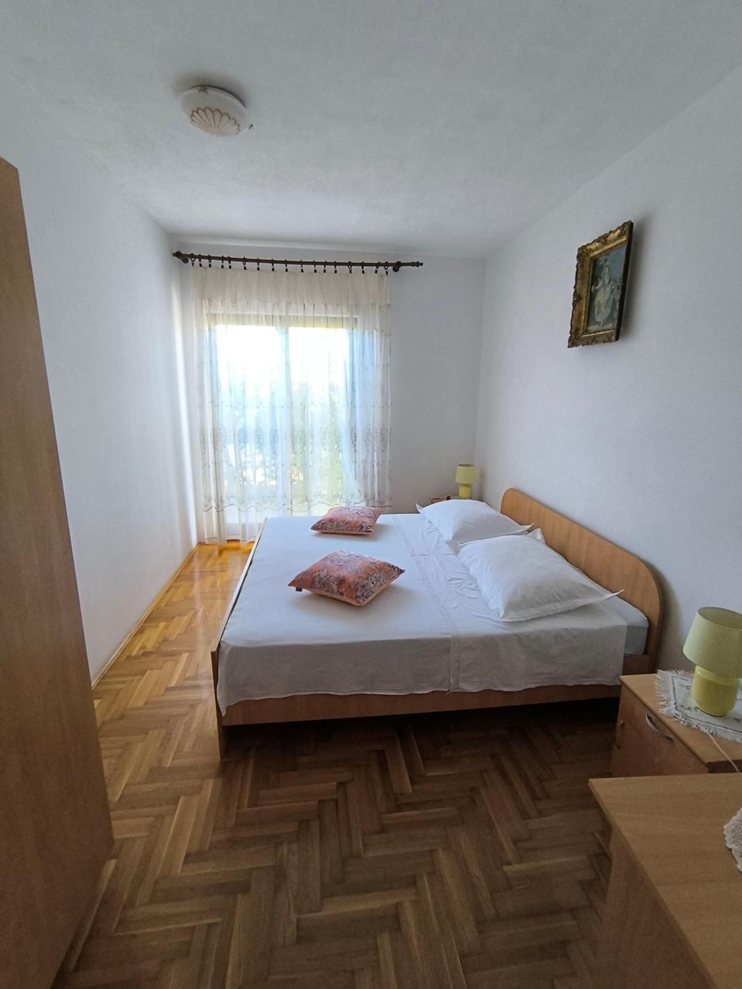 Apartment Vinka Трогир Екстериор снимка